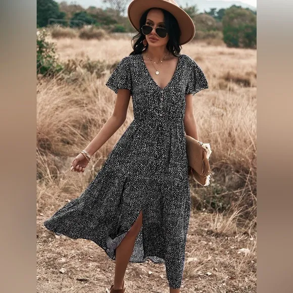 🩵 boho gypsy polka dot print button up tiered midi dress black white