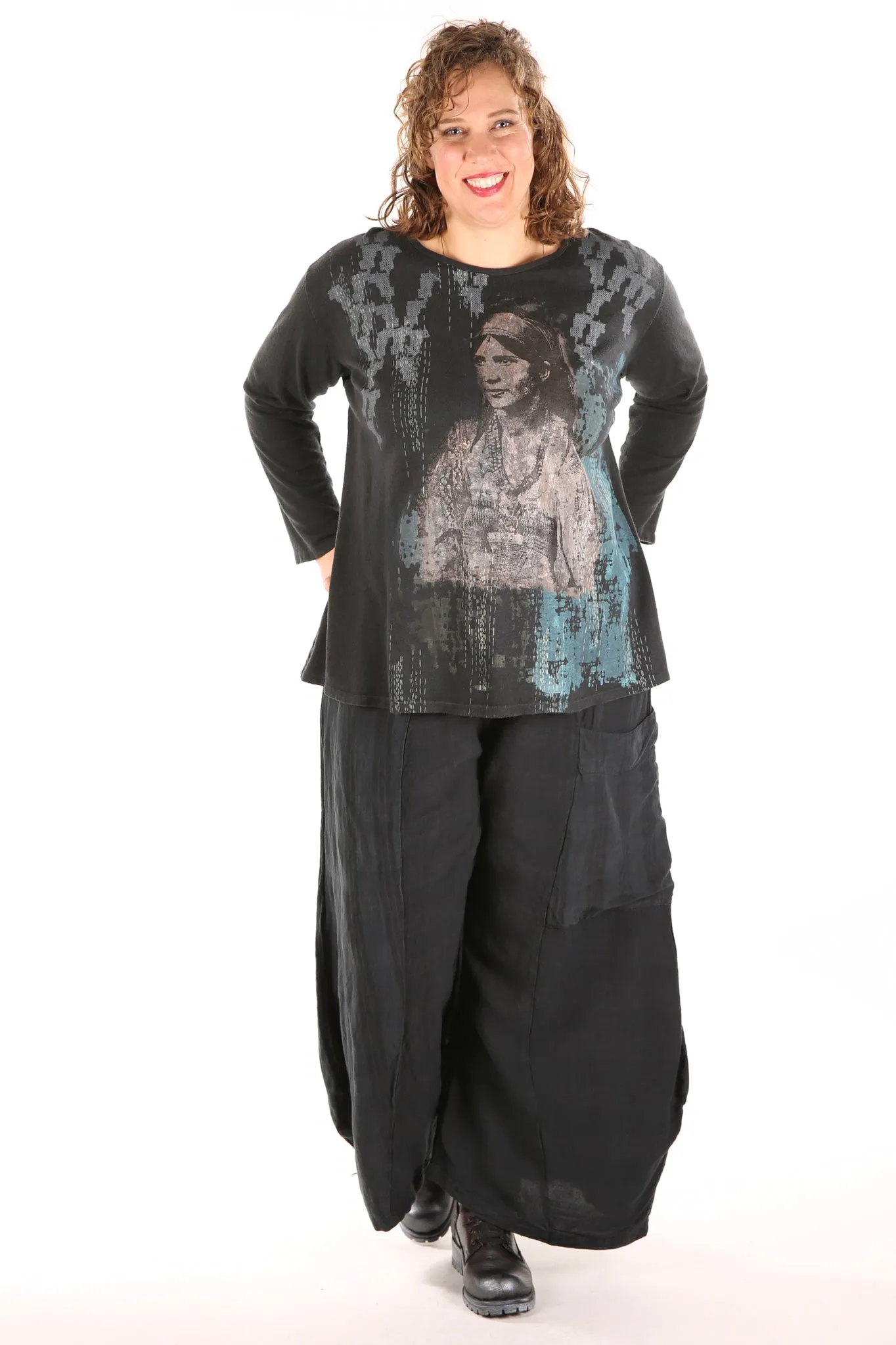 1230 Hemp Organic Cotton Top Blacken Desert Beauty Print