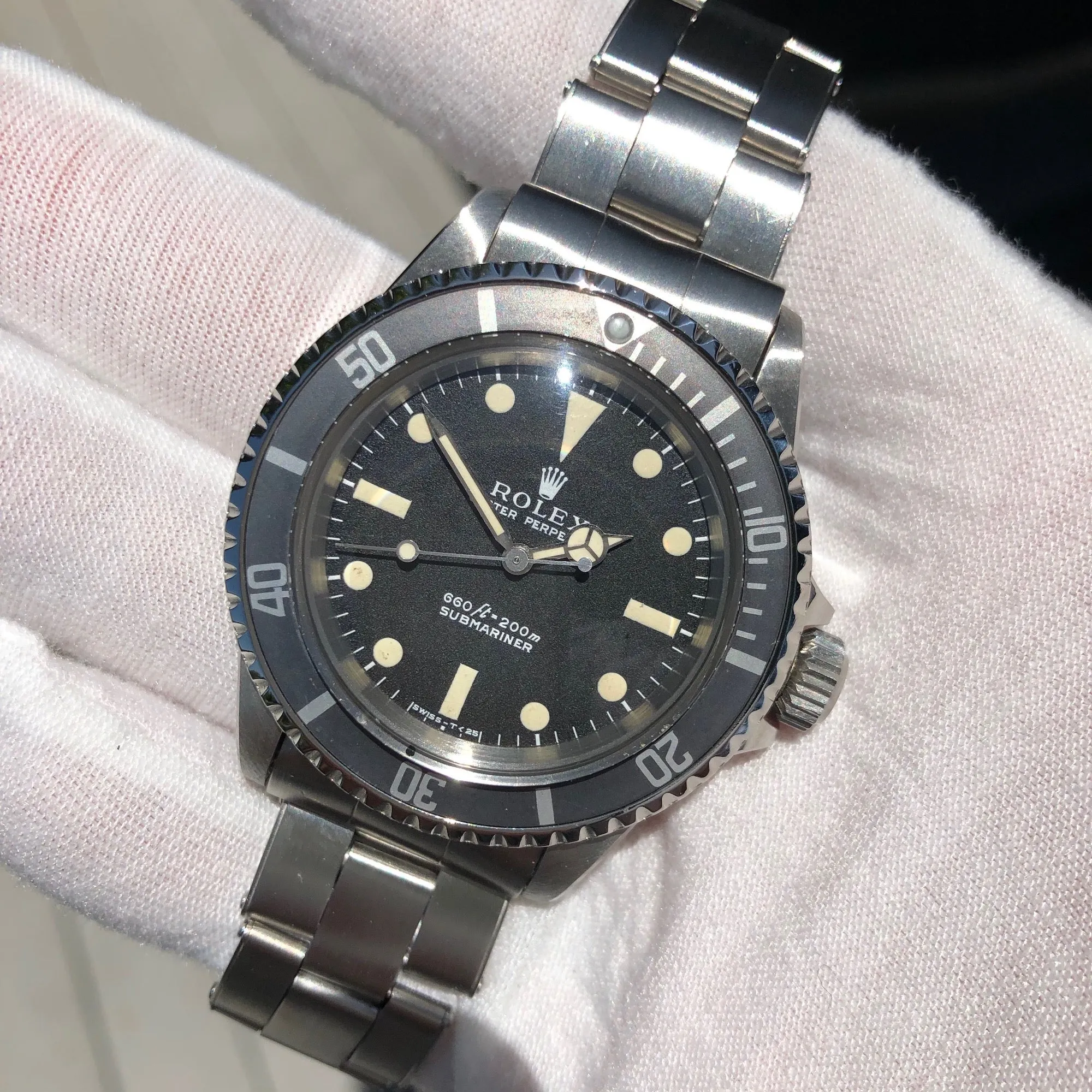 1971 Rolex Submariner 5513 Matte Black Non Serif Dial Wristwatch