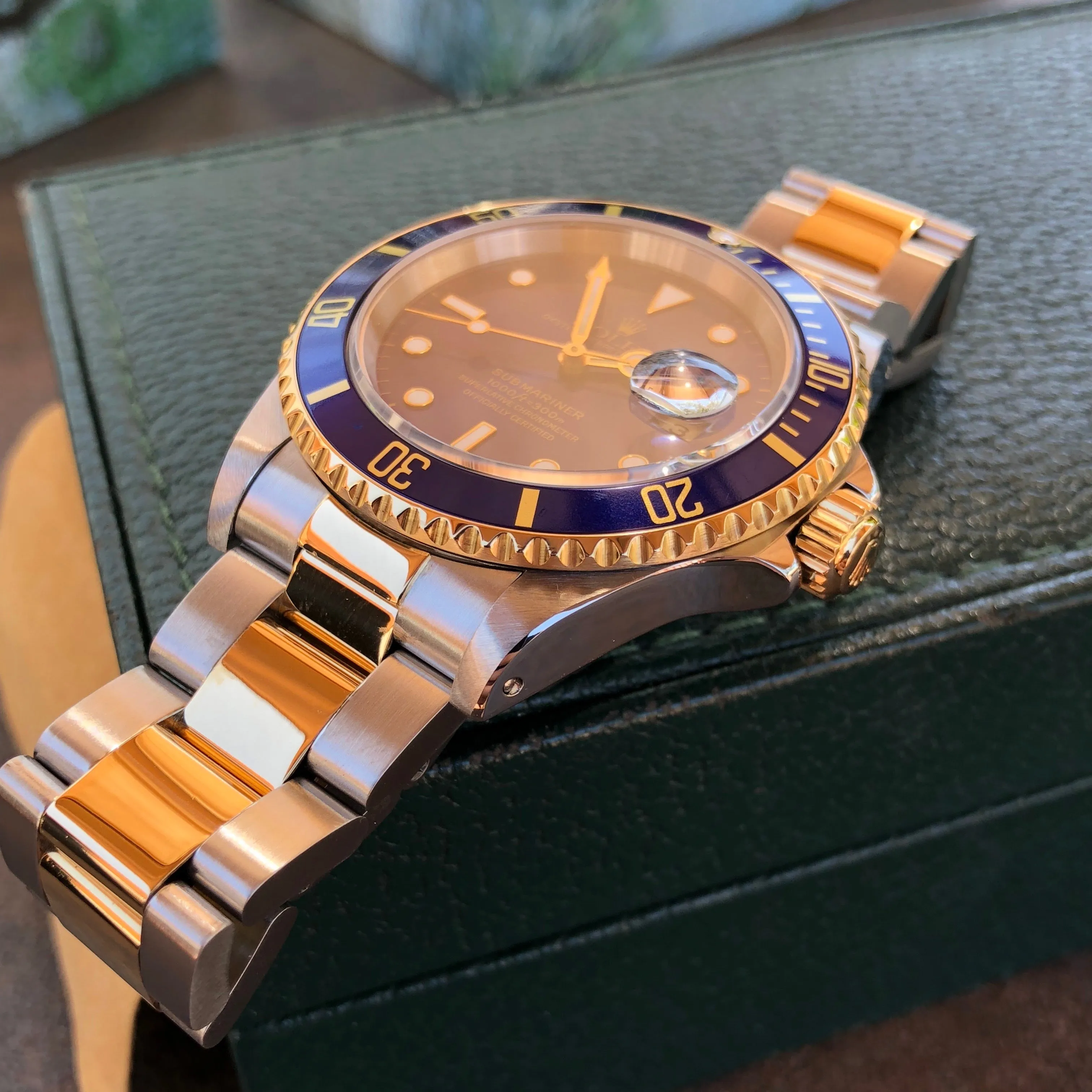 1993 Rolex Submariner 16613 Two Tone Blue Steel 18K Gold Wristwatch Box & Papers