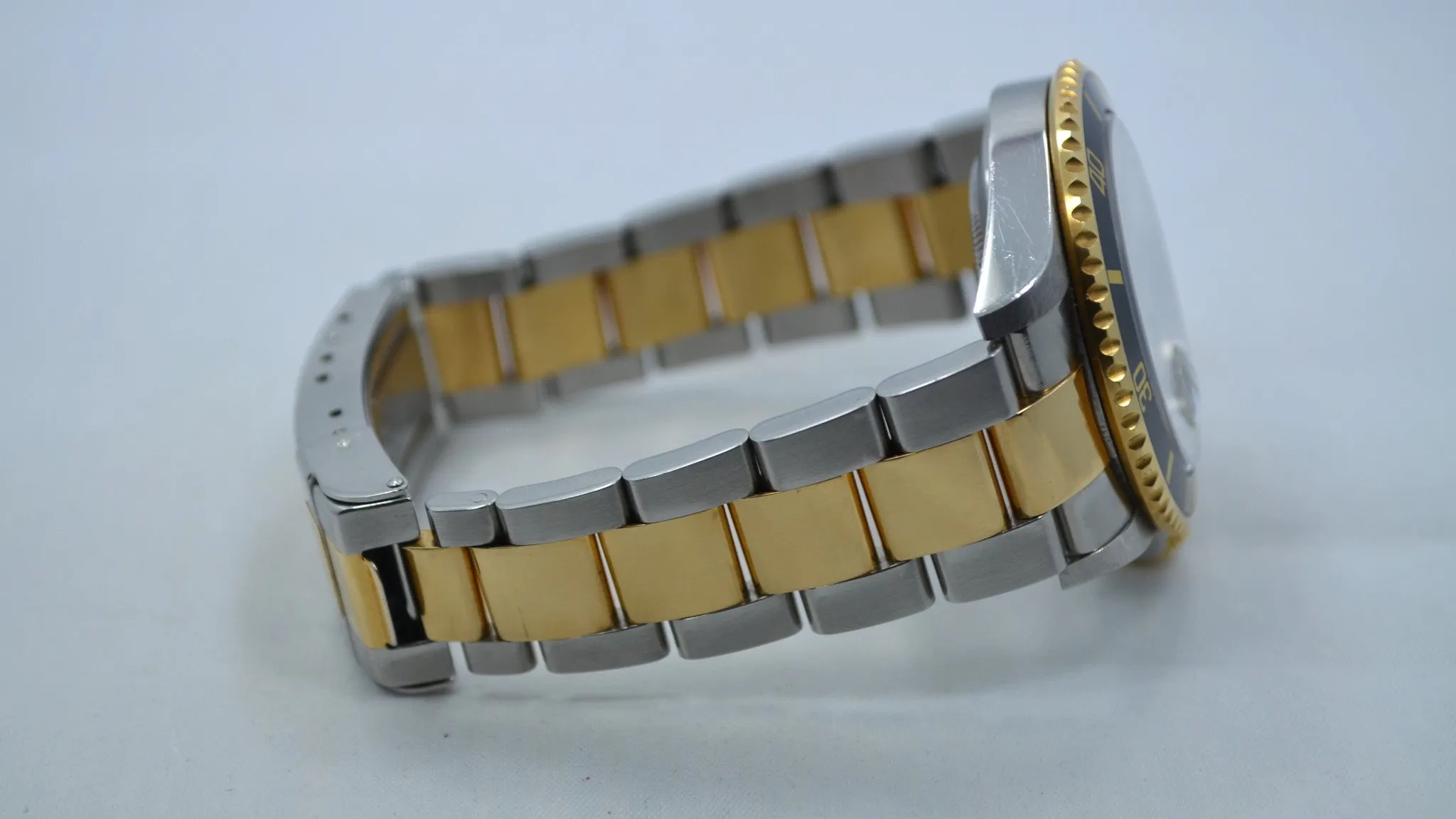 2005 Rolex Submariner 16613 Steel 18K Gold Black "D" Serial Box Papers Watch