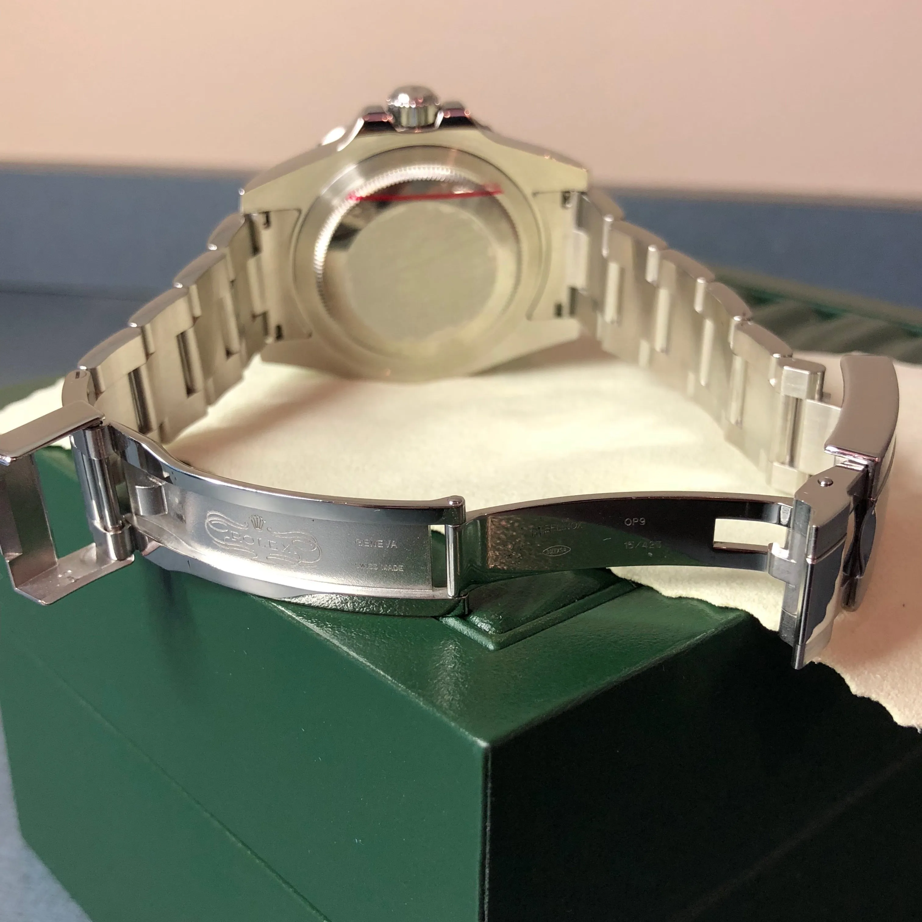 2006 Rolex GMT Master II 116710 Ceramic Steel Automatic Z Series Wristwatch