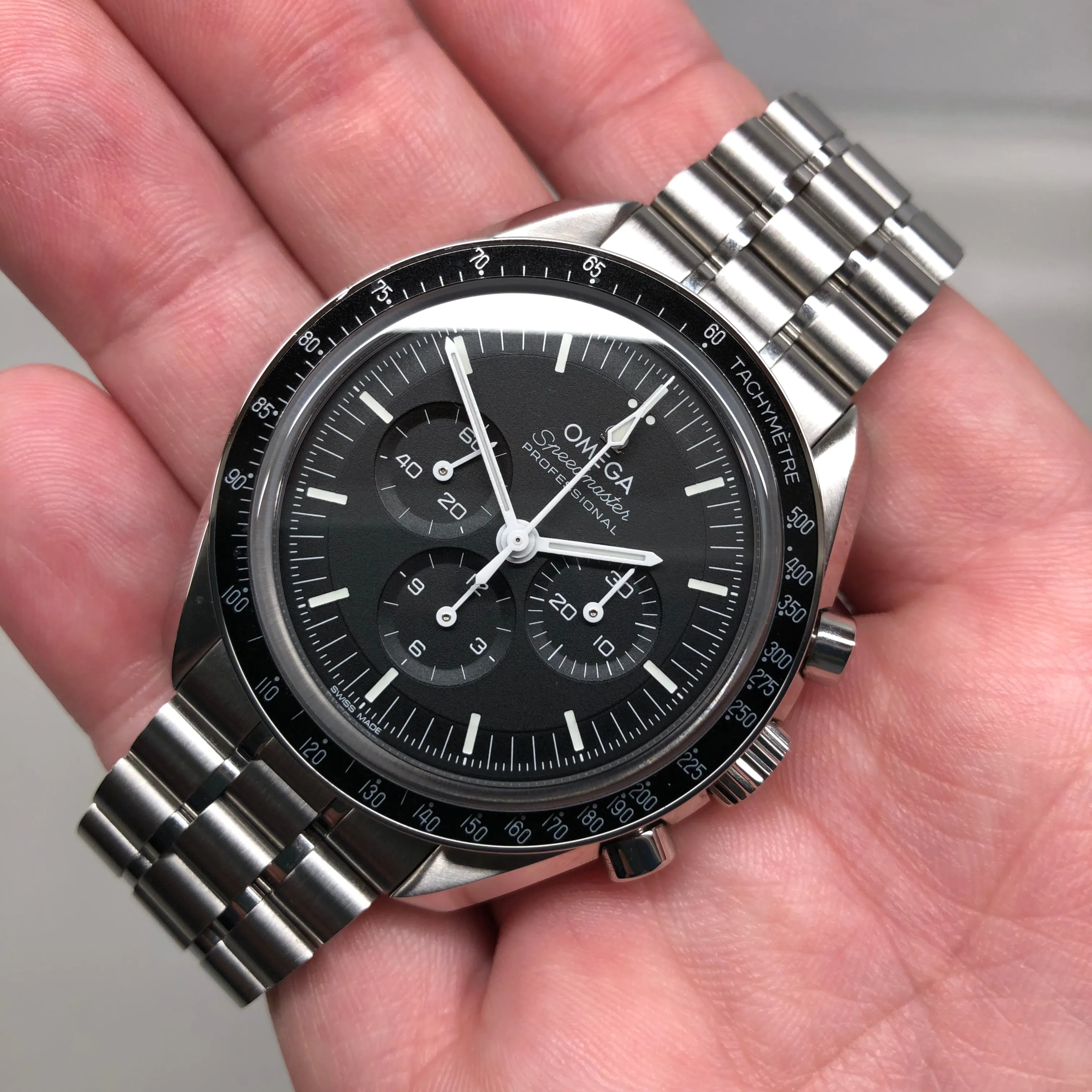 2021 Omega Speedmaster Moonwatch 310.30.42.50.01.002 Master 42mm Wristwatch with Box Papers