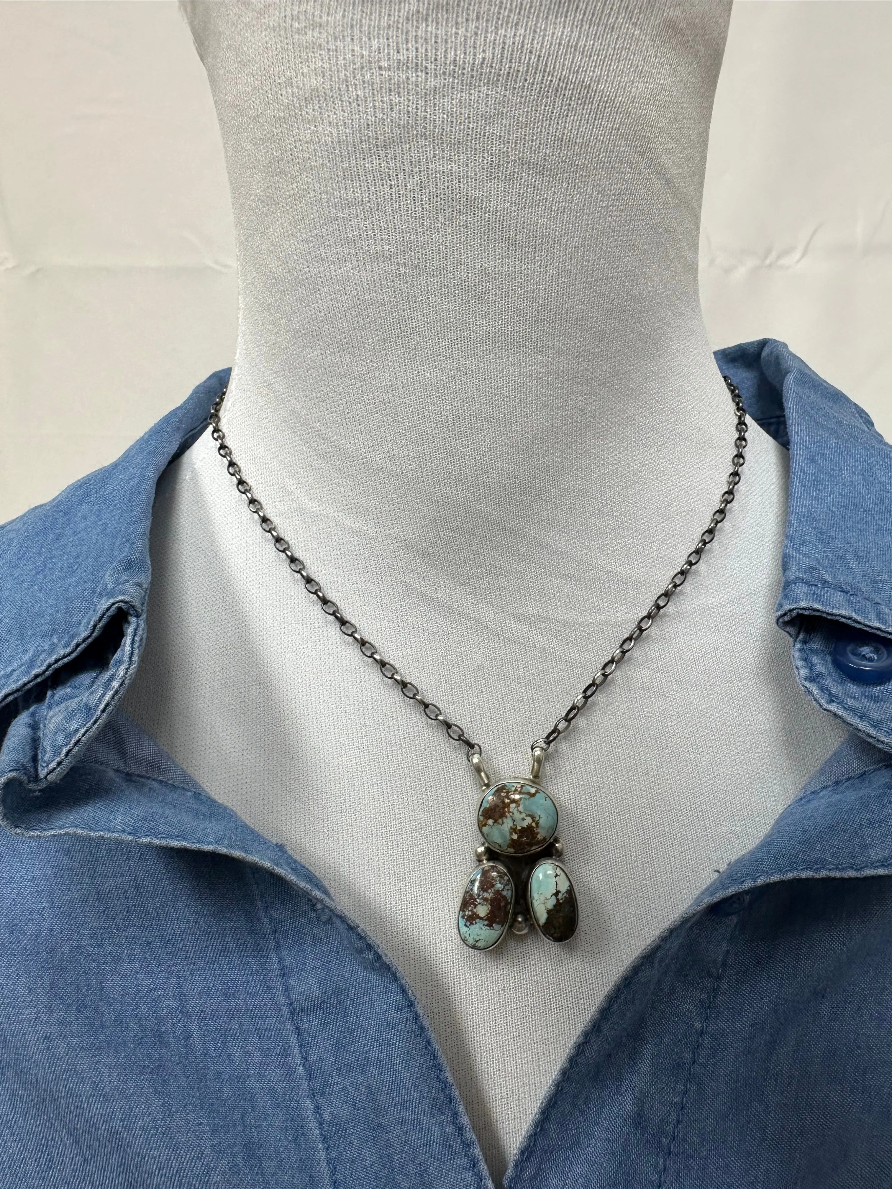 3 Stone Fixed Pendant Necklace