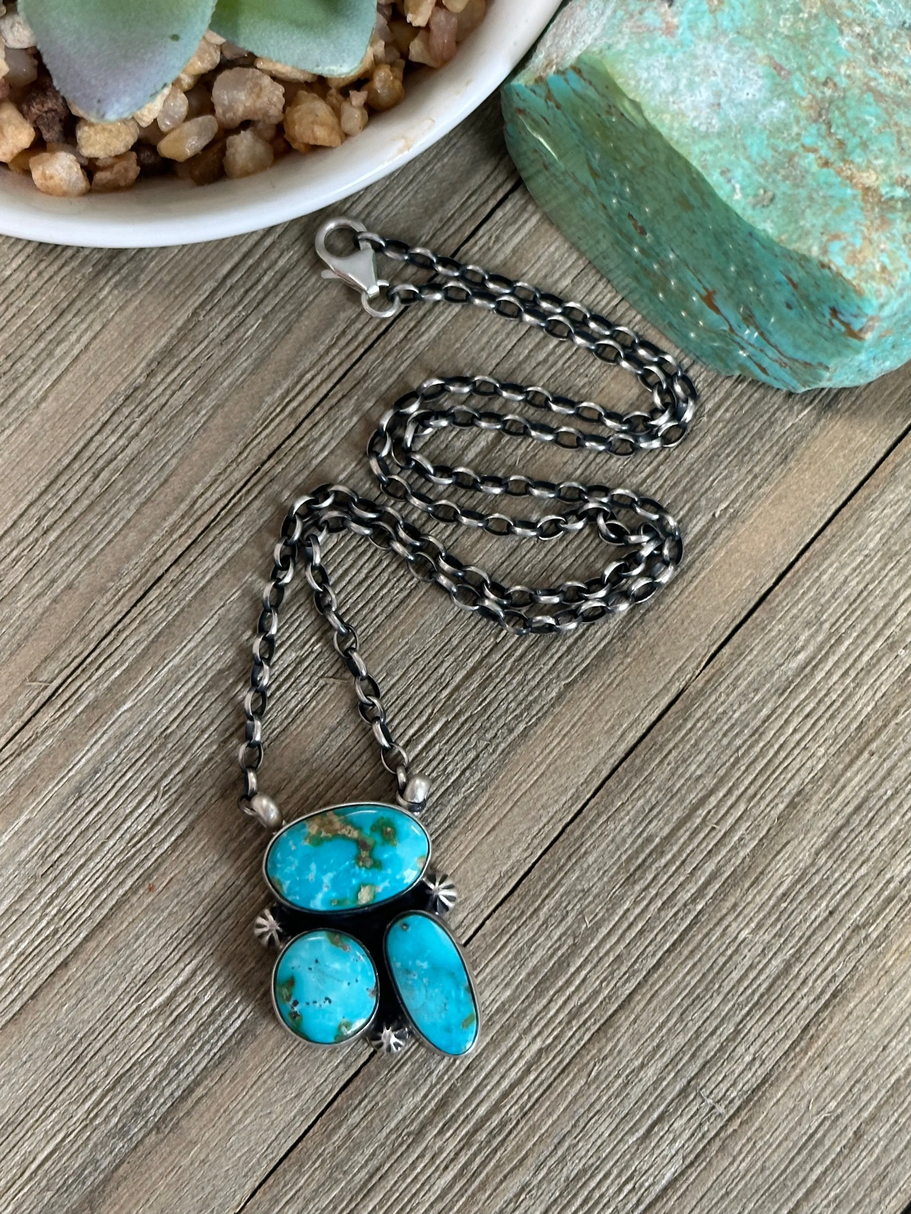 3 Stone Fixed Pendant Necklace
