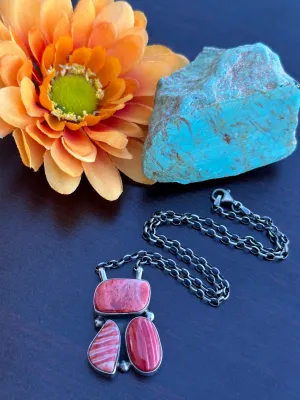 3 Stone Spiny Fixed Pendant Necklace