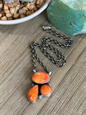3 Stone Spiny Fixed Pendant Necklace