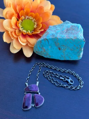 3 Stone Spiny Fixed Pendant Necklace