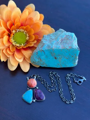 3 Stone Spiny Fixed Pendant Necklace