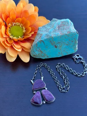 3 Stone Spiny Fixed Pendant Necklace