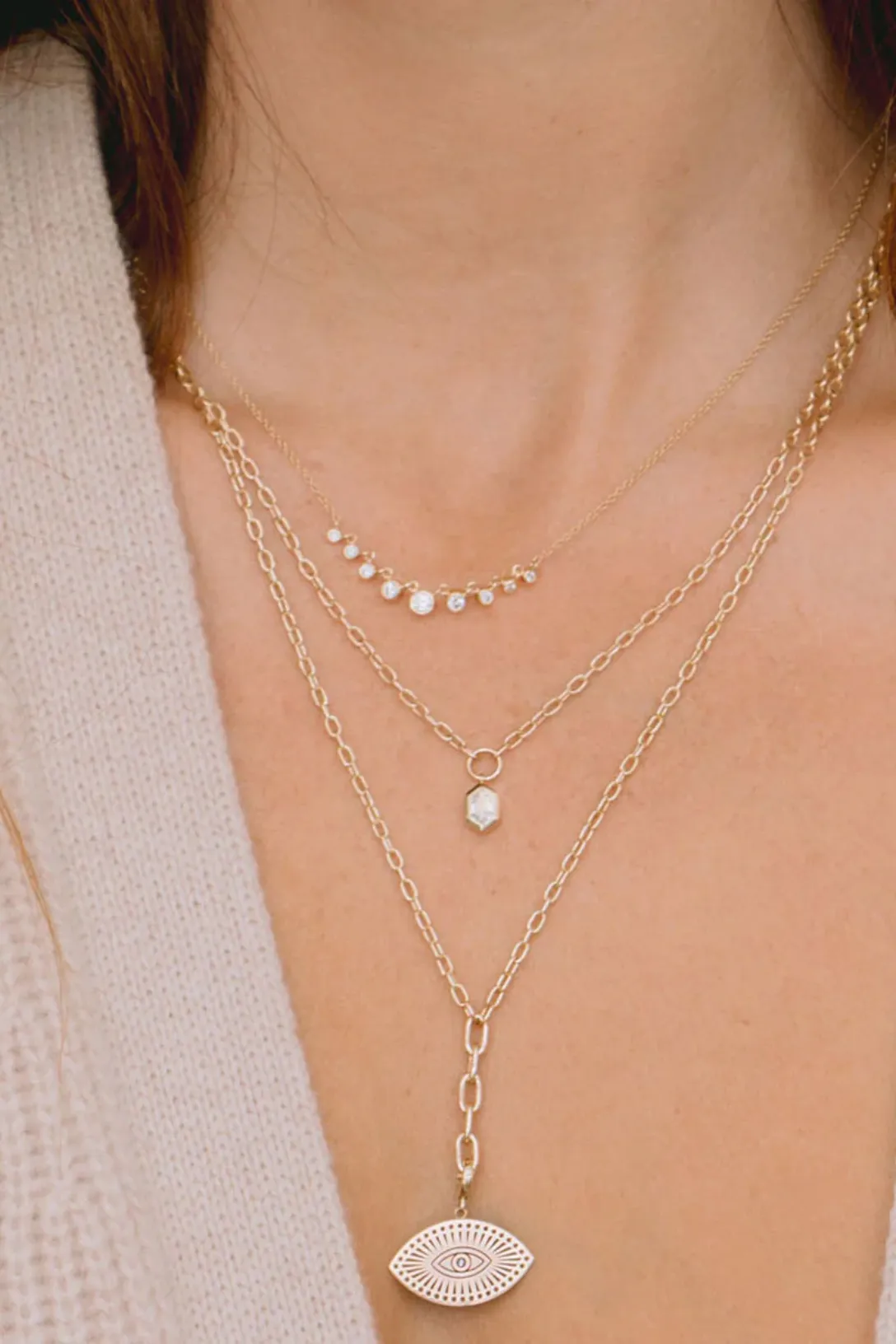 9 Linked Graduated Bezel Set White Diamond Necklace