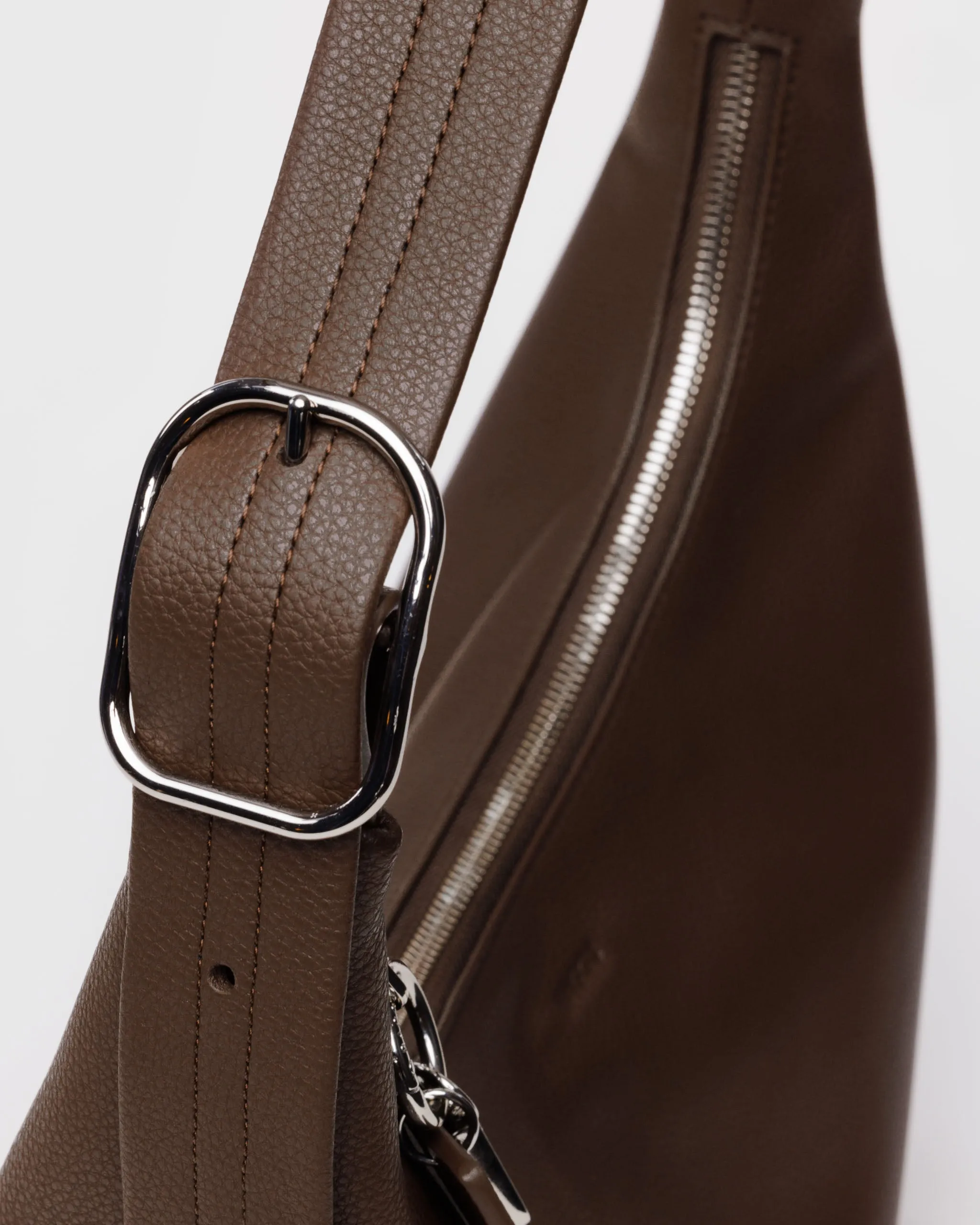 Baggu Recycled Leather Shoulder Bag - Brown