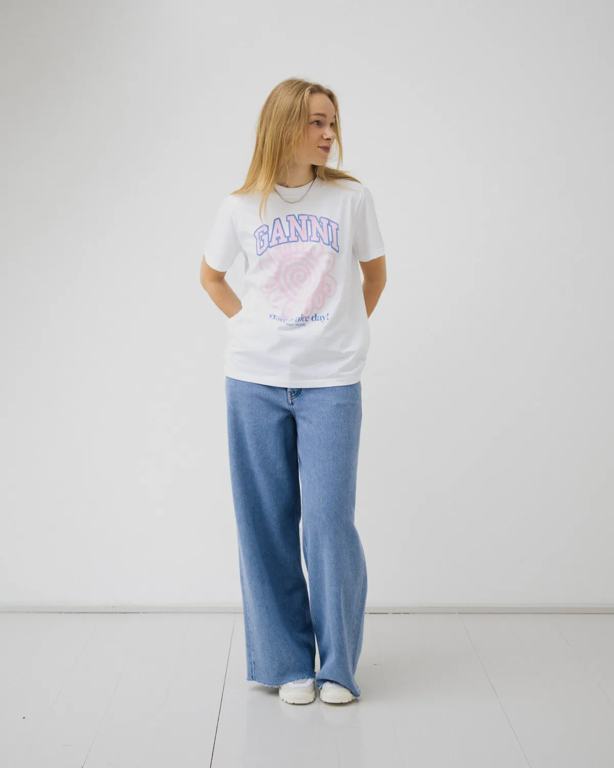 Basic Jersey Flower Relaxed T-shirt - Bright White