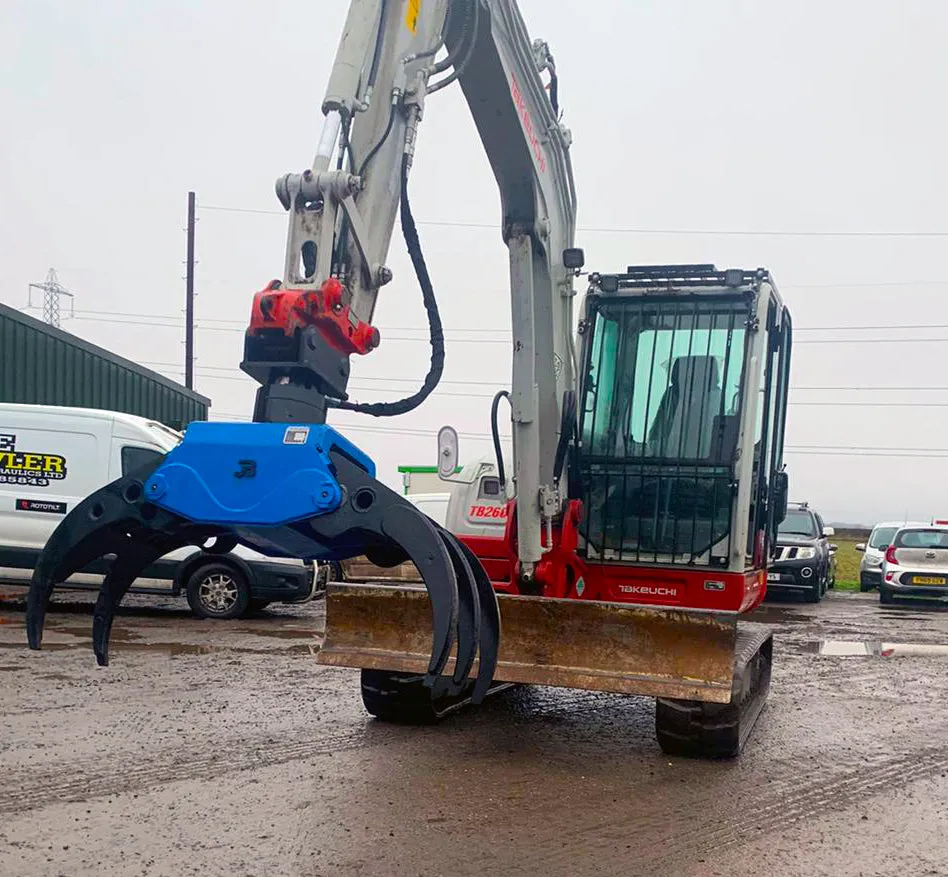 BC230 Excavator Forestry Grab - 4-8 Tonne