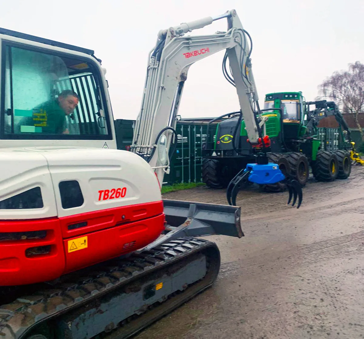BC230 Excavator Forestry Grab - 4-8 Tonne