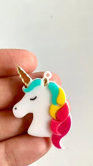 Bellos unicornios, ensamblados a mano  / 5 piezas, 40mm