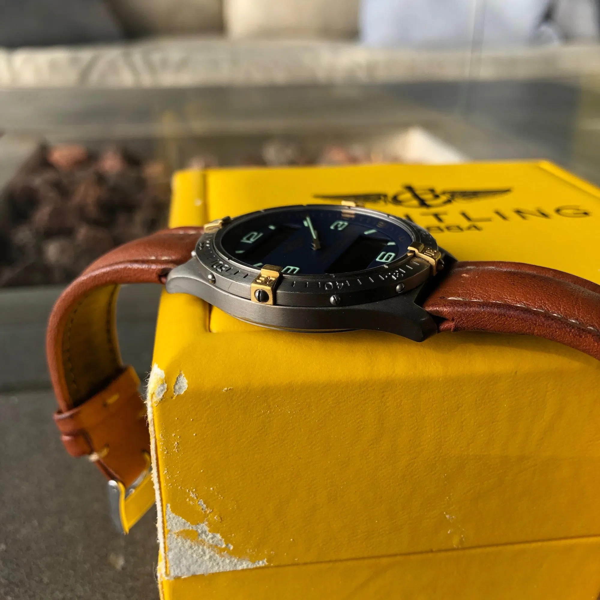 Breitling F65062 Aerospace Repetition Minutes Blue Titanium Gold Quartz Leather 40mm Wristwatch
