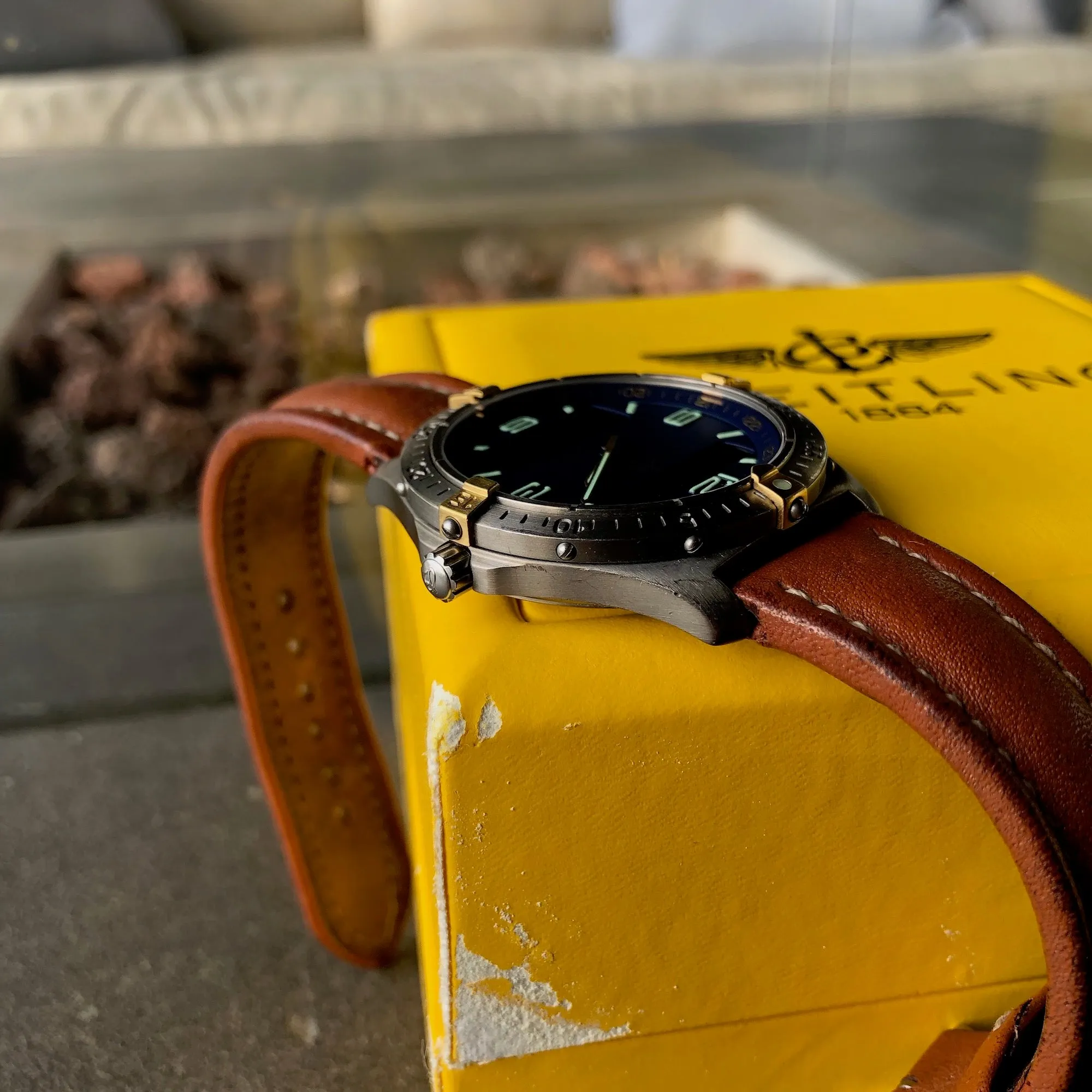Breitling F65062 Aerospace Repetition Minutes Blue Titanium Gold Quartz Leather 40mm Wristwatch