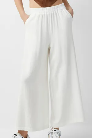 Captivating White Trouser