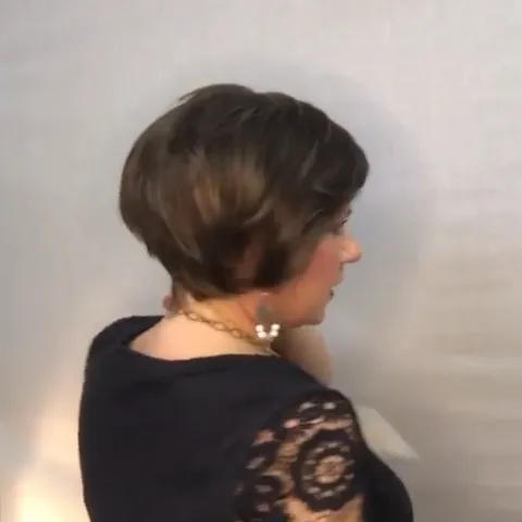 Casual black short wig