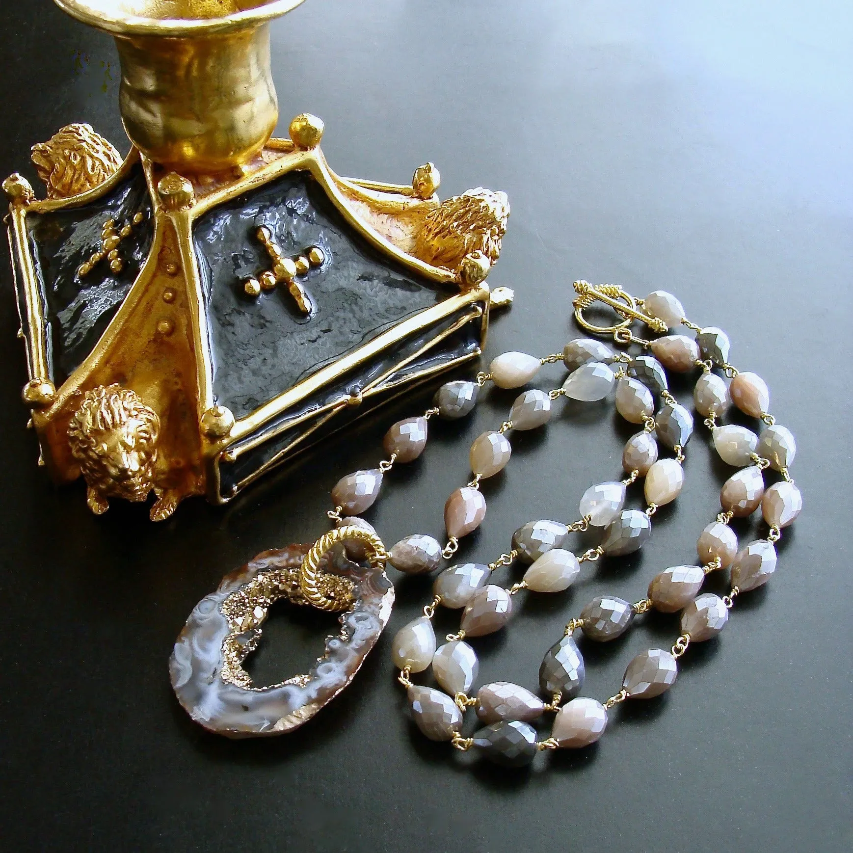 Champagne Moonstone Necklace with Detachable Geode Slice Pendant - Coco Necklace