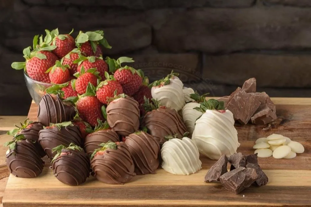 Chocolate Covered Strawberries (Local Pick Up Only)