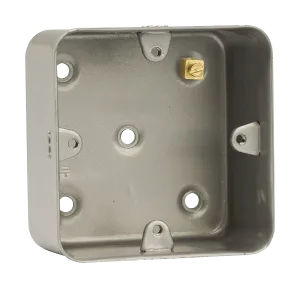 Click CL085 Metal Clad 1 Gang 40mm Deep Mounting Box (No Knockouts)