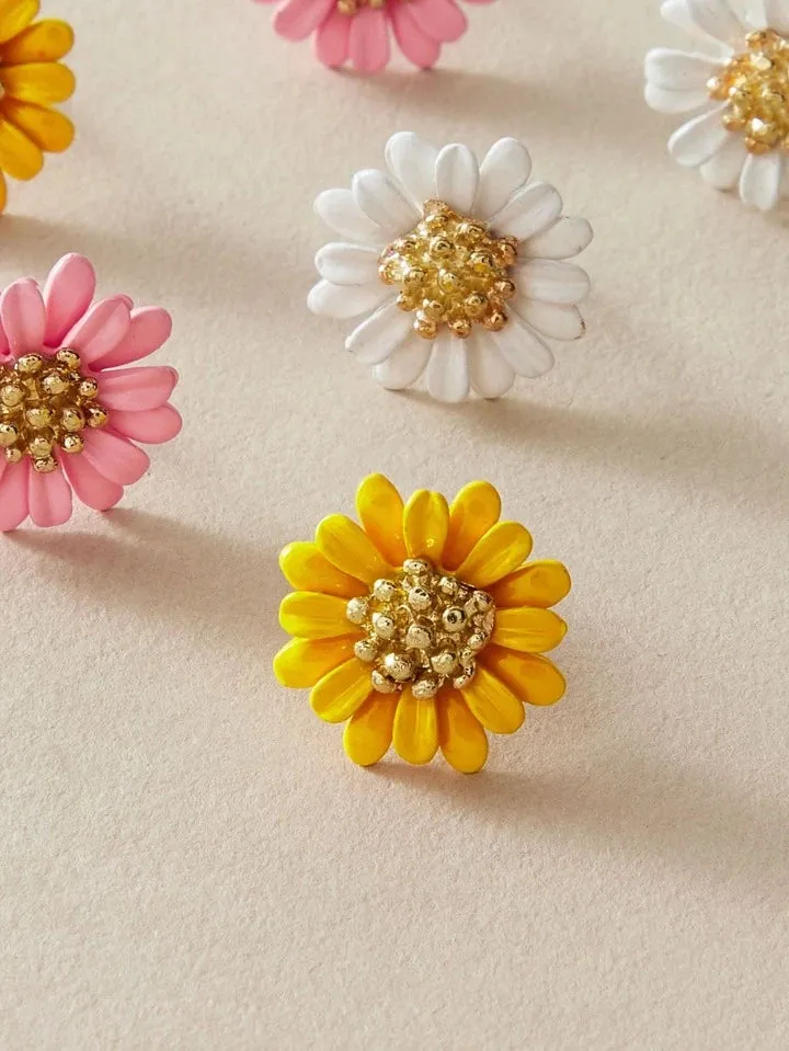 DAISY FLOWER STUD EARRINGS - PINK