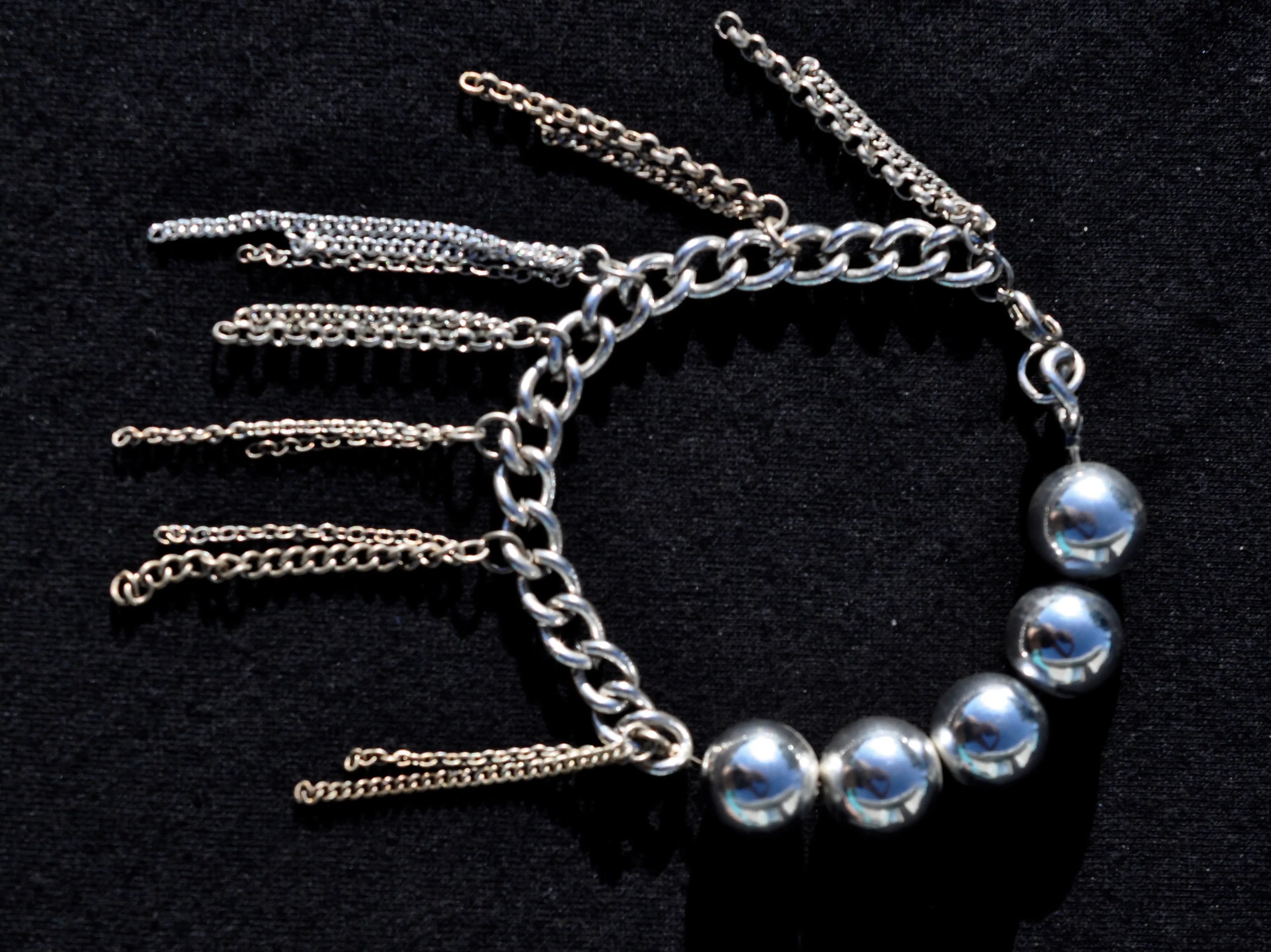 Dangle Bangle