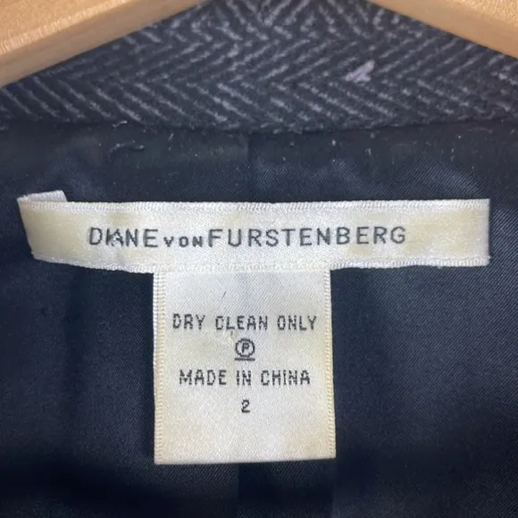 DIANE Von Furstenberg DvF Herringbone Tweed Jacket Georgica Grey Size 2