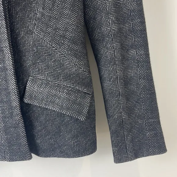 DIANE Von Furstenberg DvF Herringbone Tweed Jacket Georgica Grey Size 2