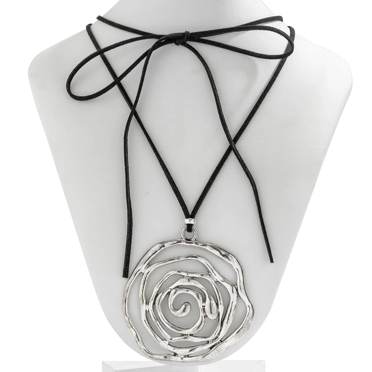 Elegant Layered Velvet Rose Pendant Choker Necklace