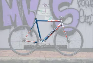 Engine11 (2019) Vortex Red - Medium