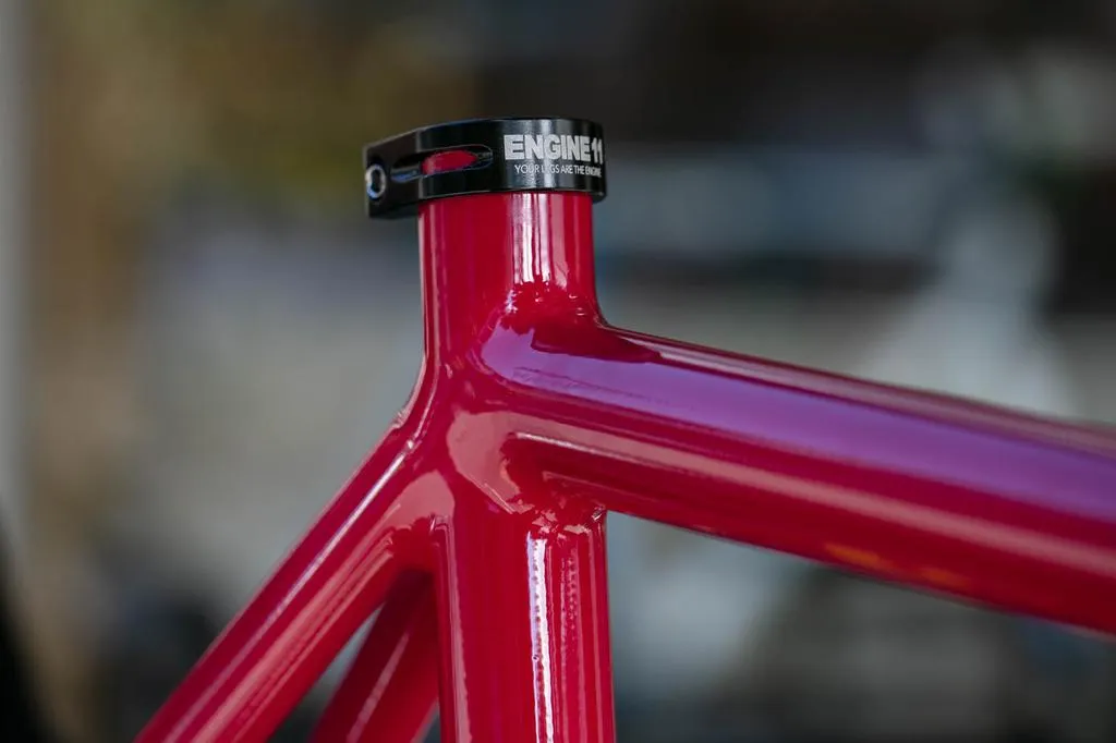 Engine11 CritD Track Frameset - Fusha - Small