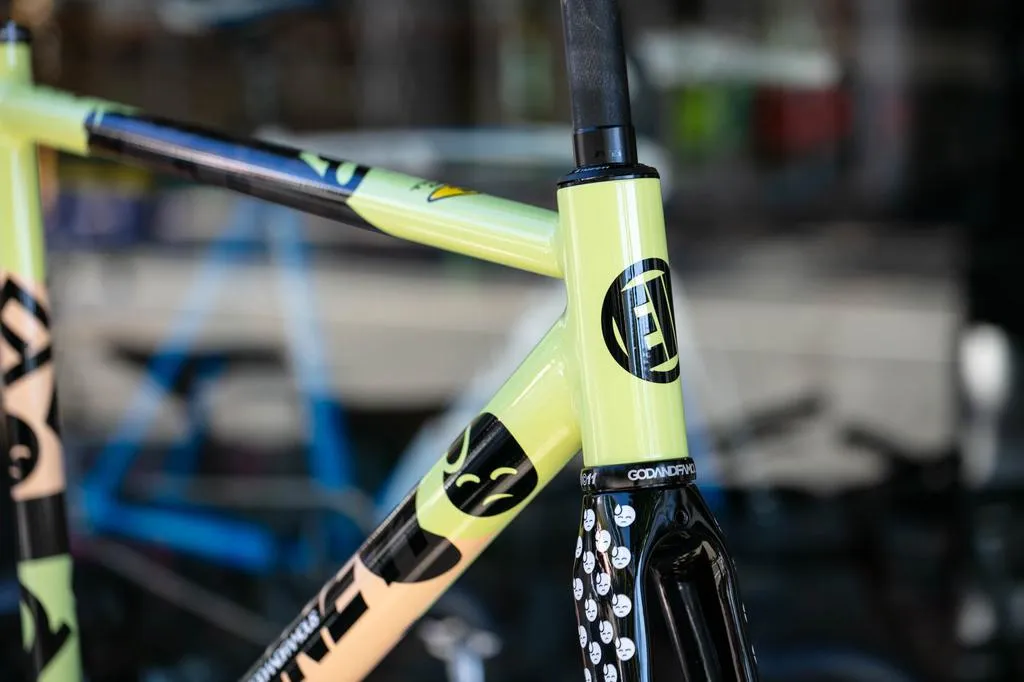Engine11 CritD Track Frameset - God & Famous - Large