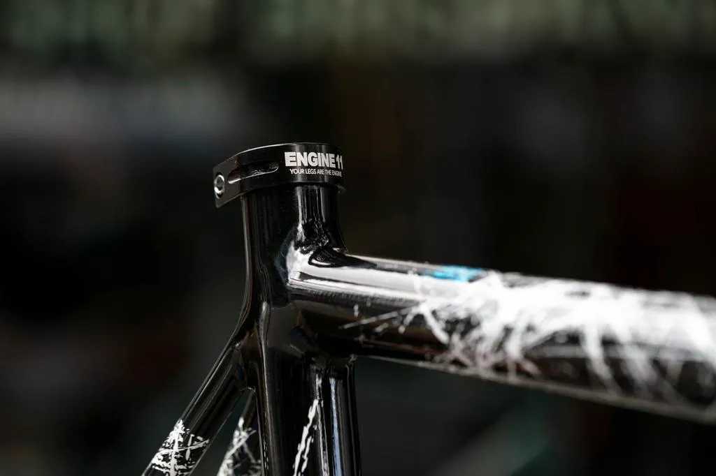 Engine11 Sprinter Track Frame - Black & White Splatter - Large