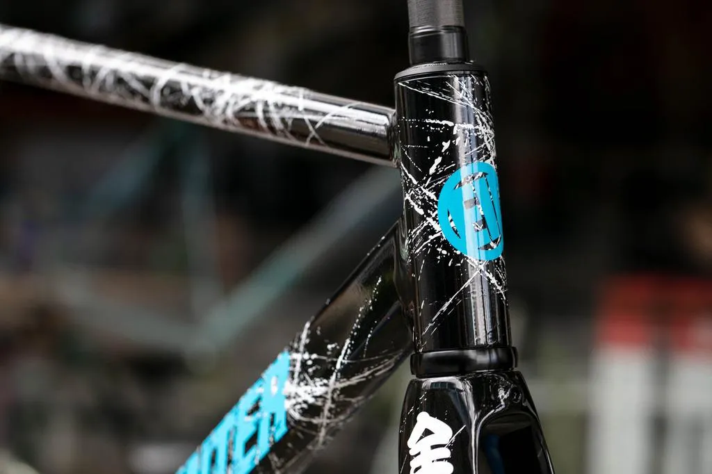 Engine11 Sprinter Track Frame - Black & White Splatter - Large