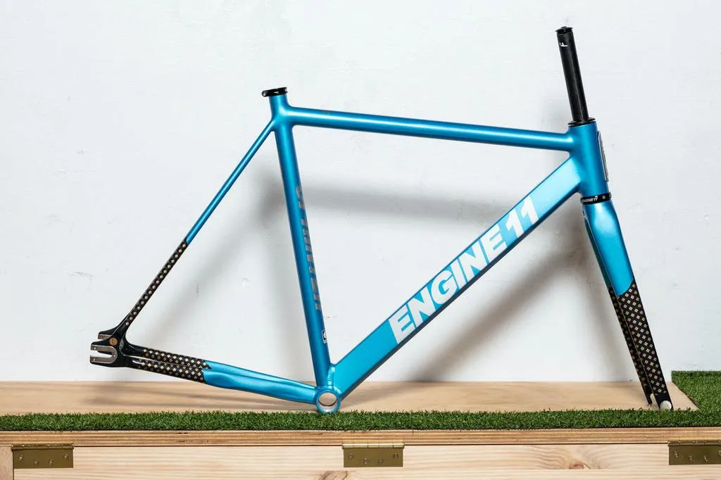 Engine11 Sprinter Track Frame - Sky Blue - Medium