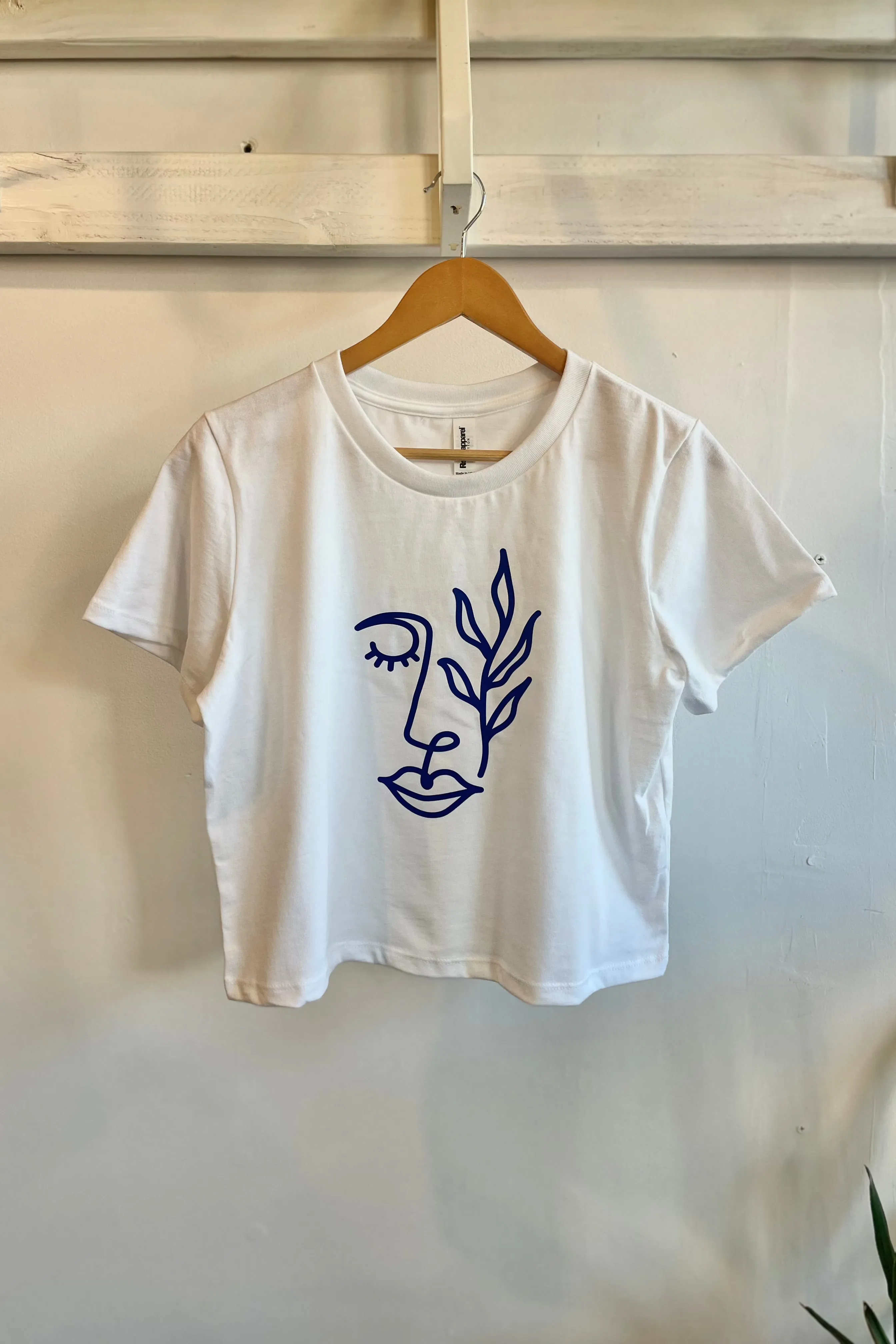 Femme Face Cropped Tee