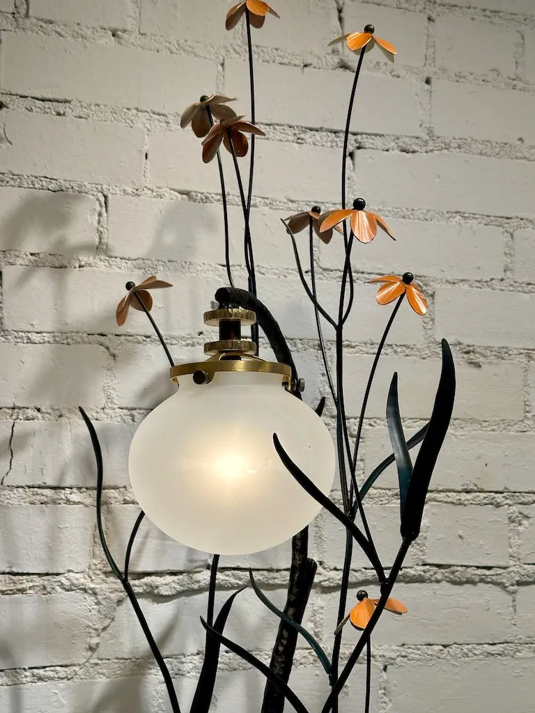 FIELD STUDY LAMP WITH BLACK EYED SUSANS
