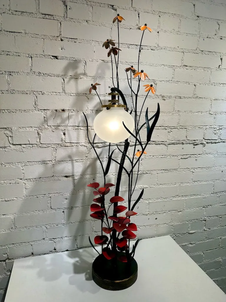 FIELD STUDY LAMP WITH BLACK EYED SUSANS