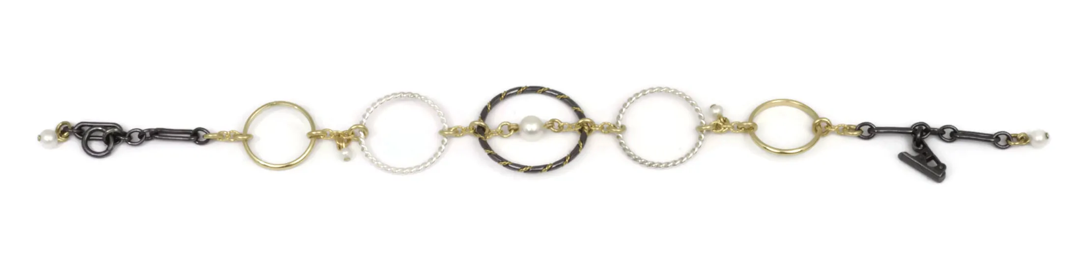 Fra Angelico Bracelet | Patinead with White Pearl
