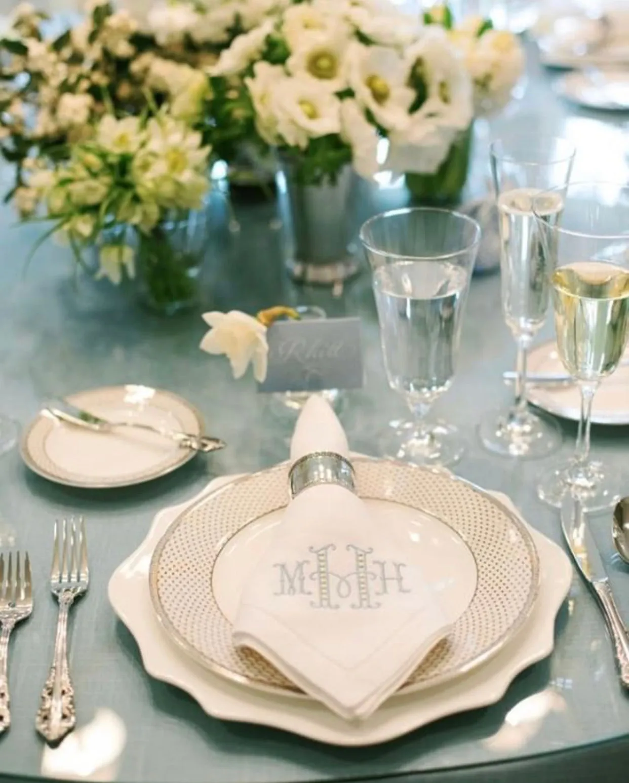 HEMSTITCHED LINEN DINNER NAPKINS - SET OF 8