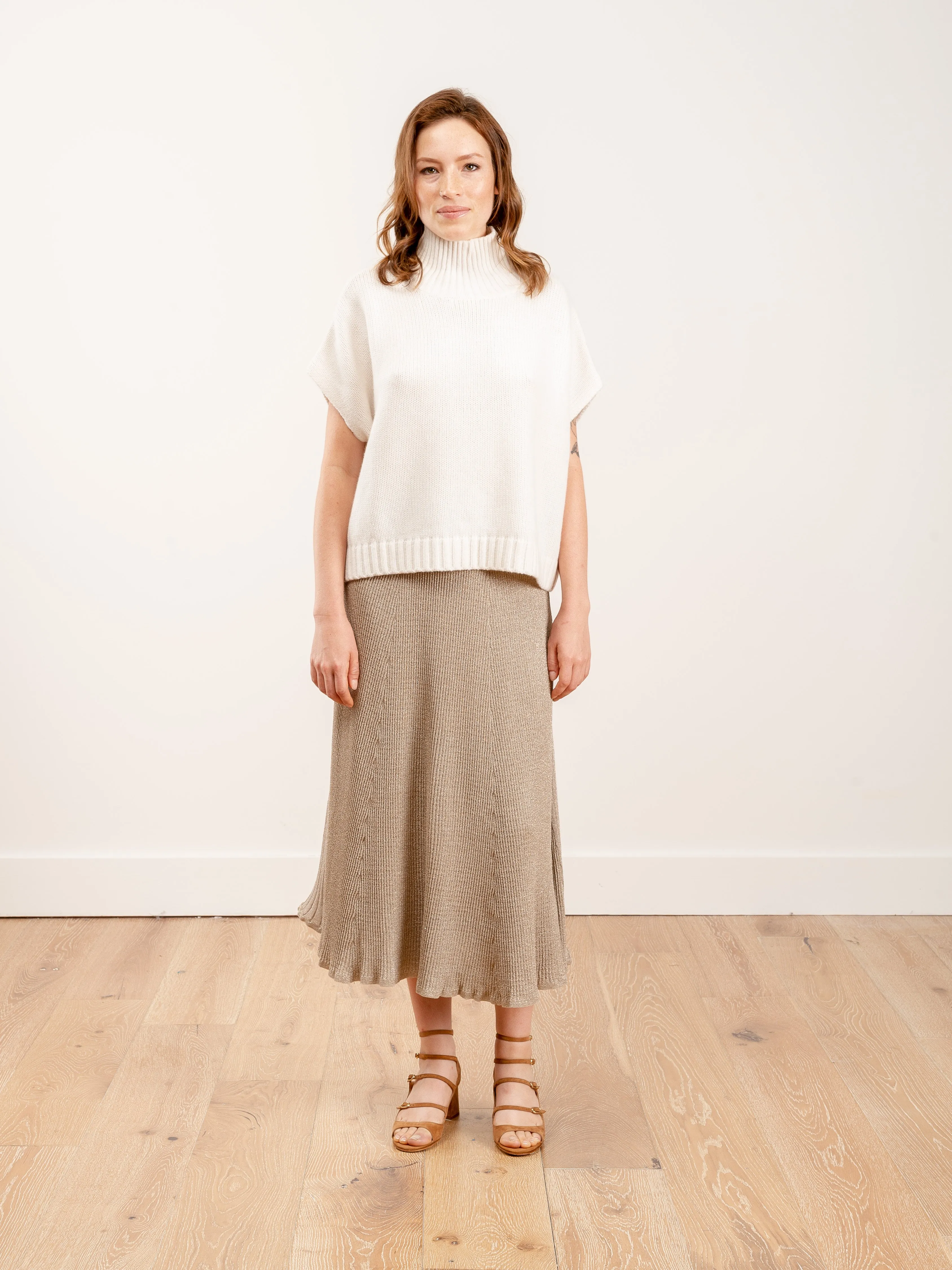 high collar short cape - ivoire