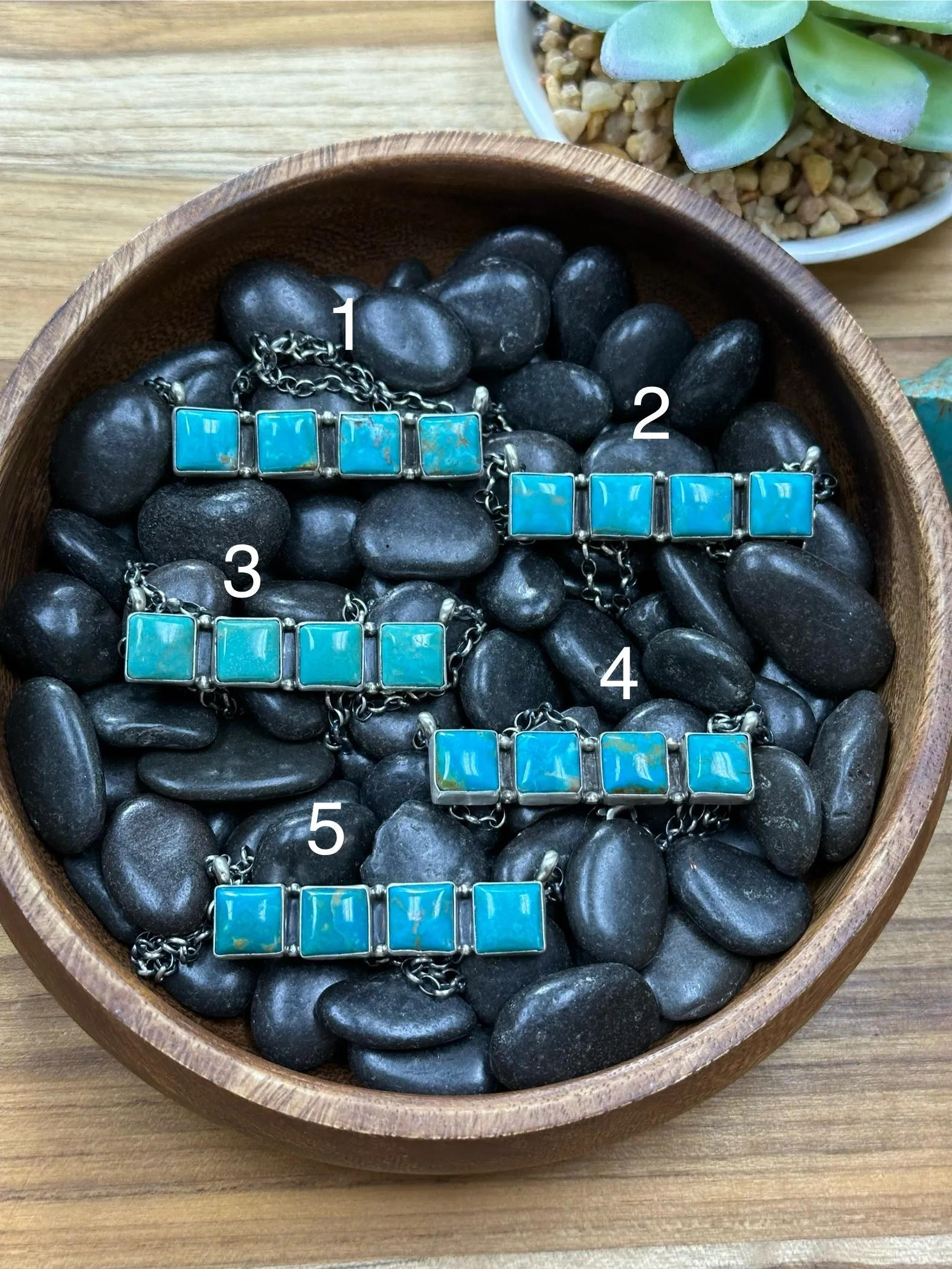 Kingman 4 Stone Bar Necklace
