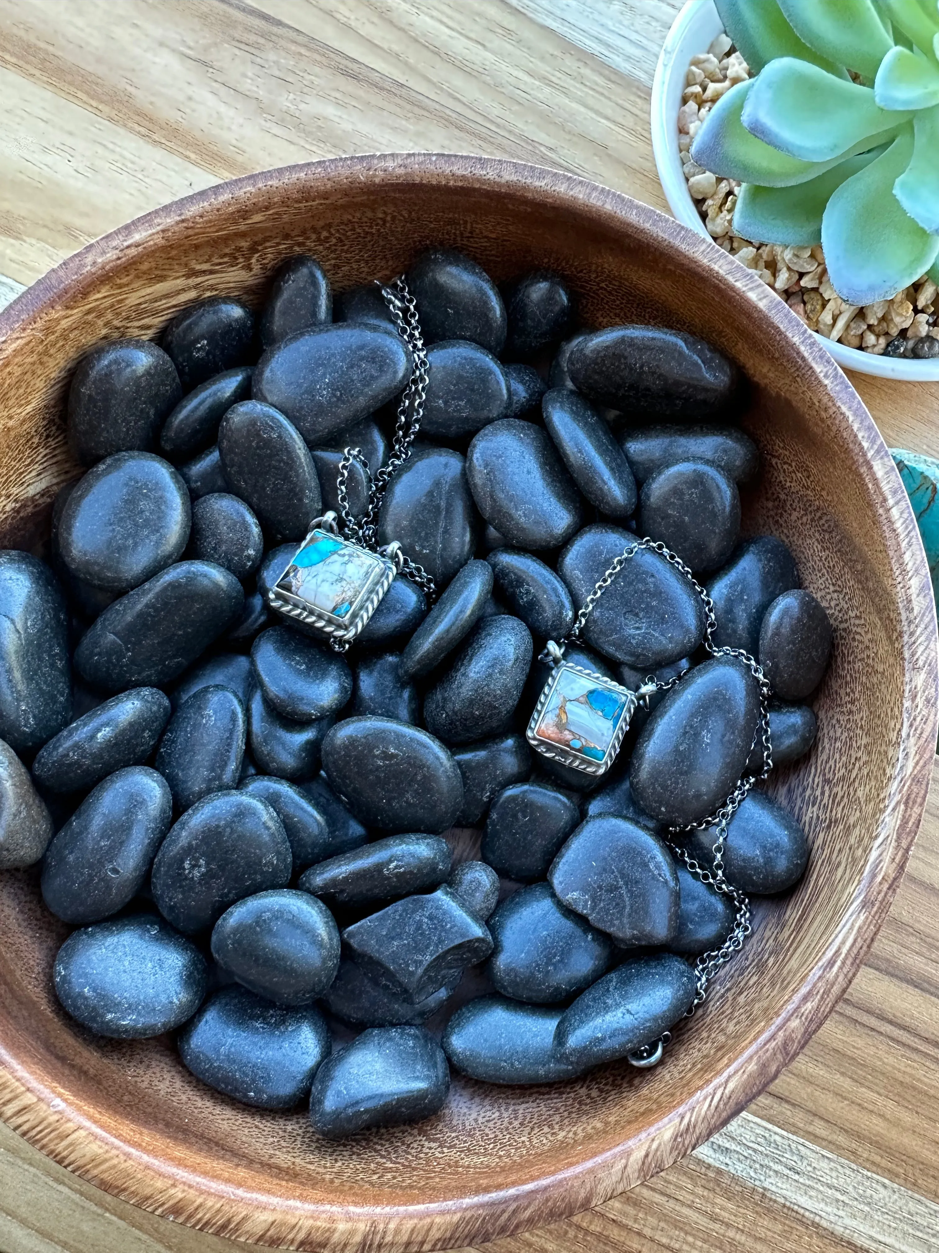 Kingman Crush Square Necklace