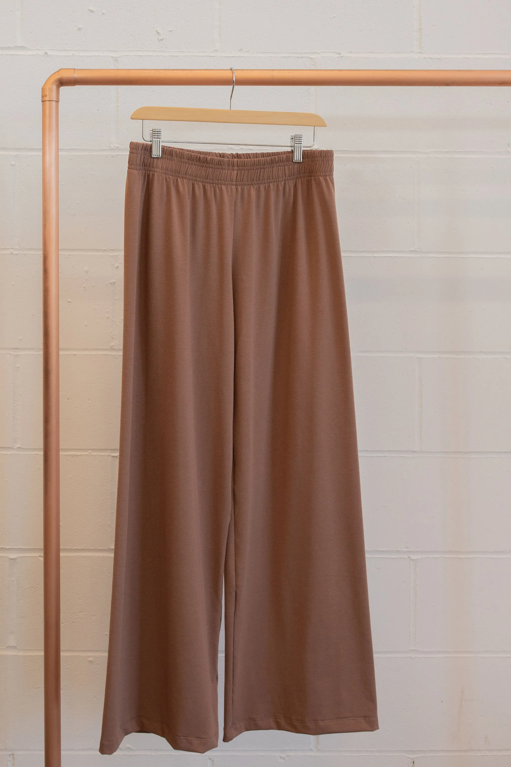 Ladies 7/8 Relaxed Pants