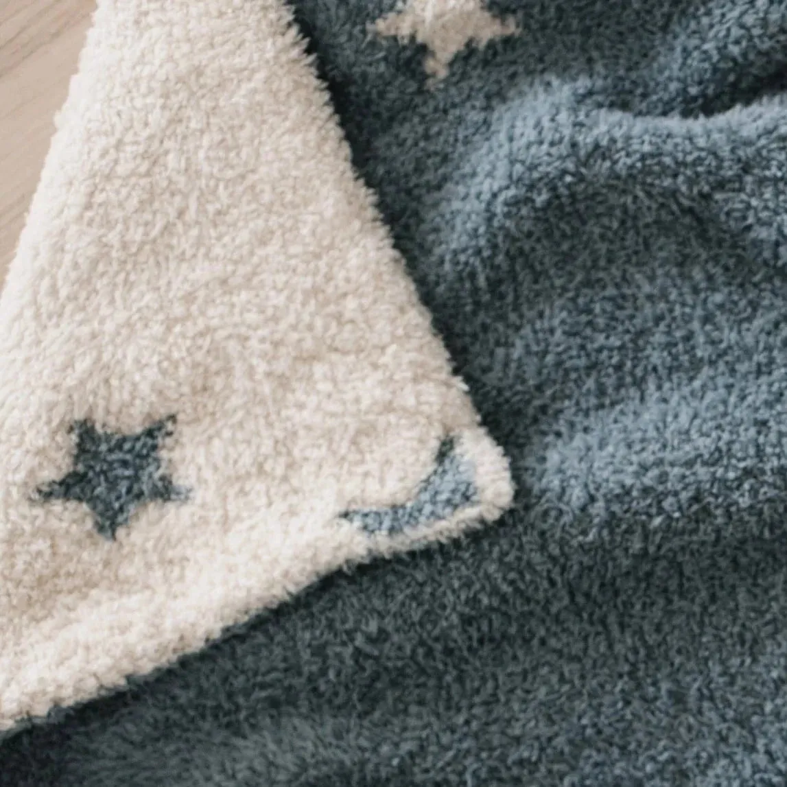 layered mini blanket | night