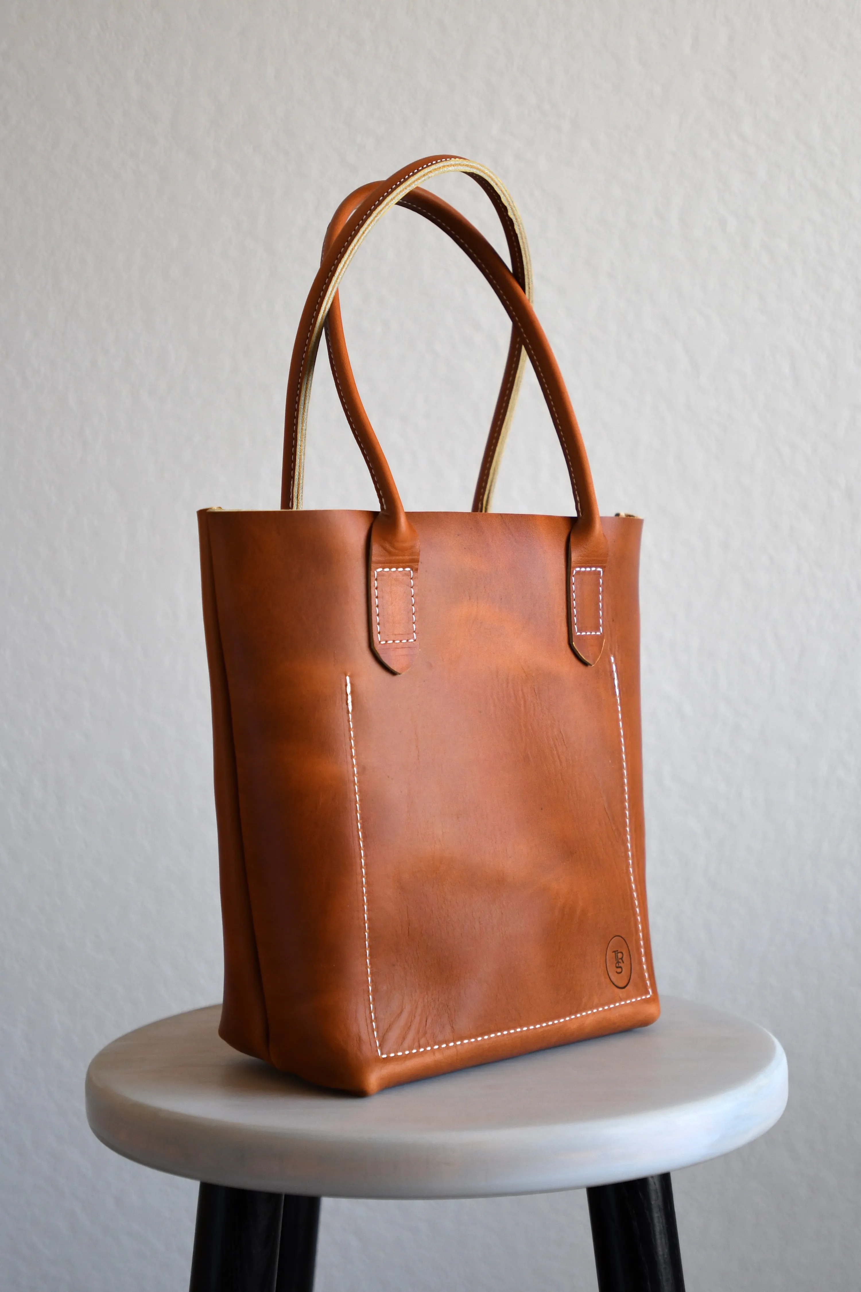 Leather Market Tote Bag in Aged Whiskey Horween Leather