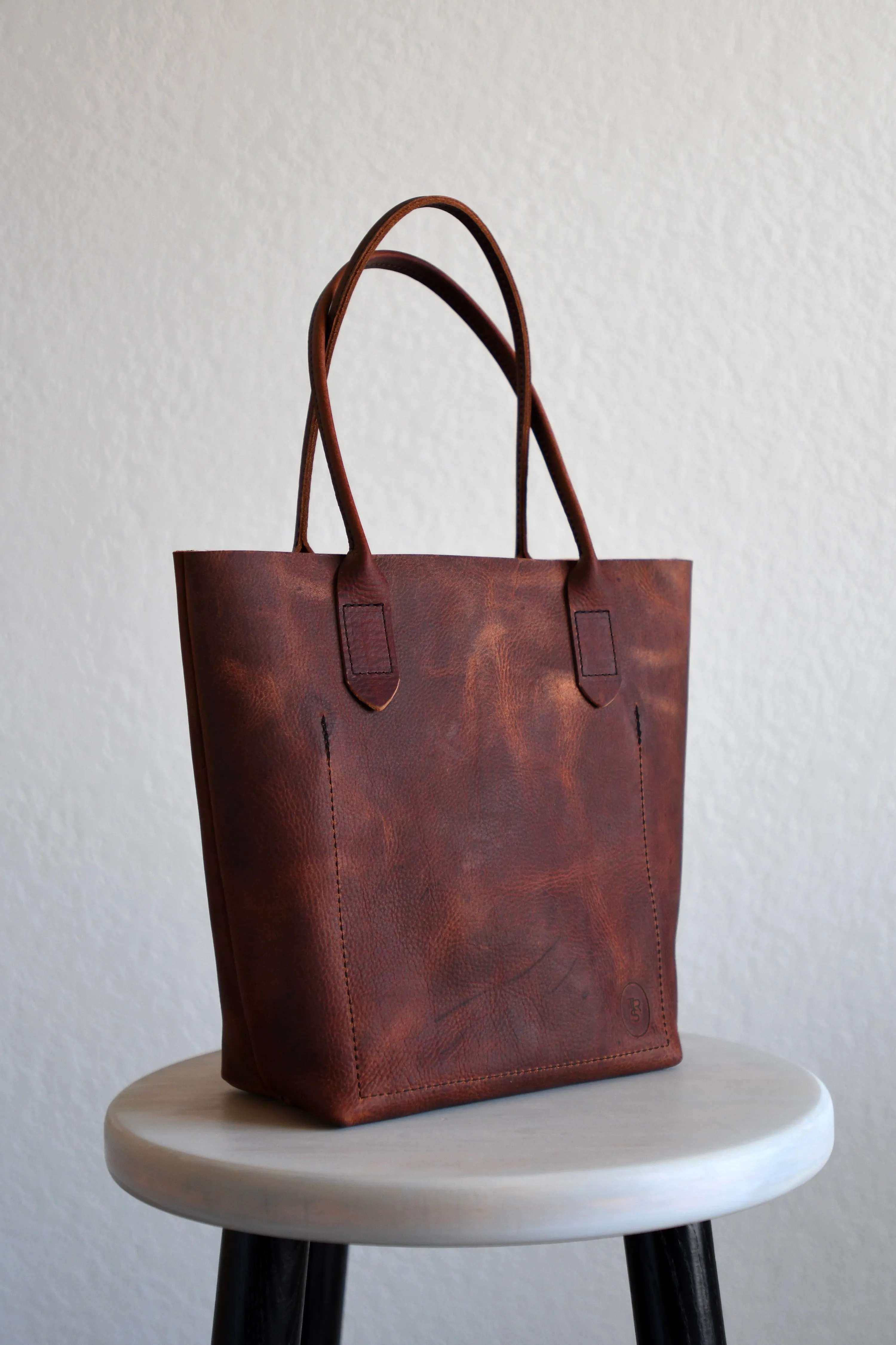 Leather Market Tote Bag in Russet Red Kodiak Leather